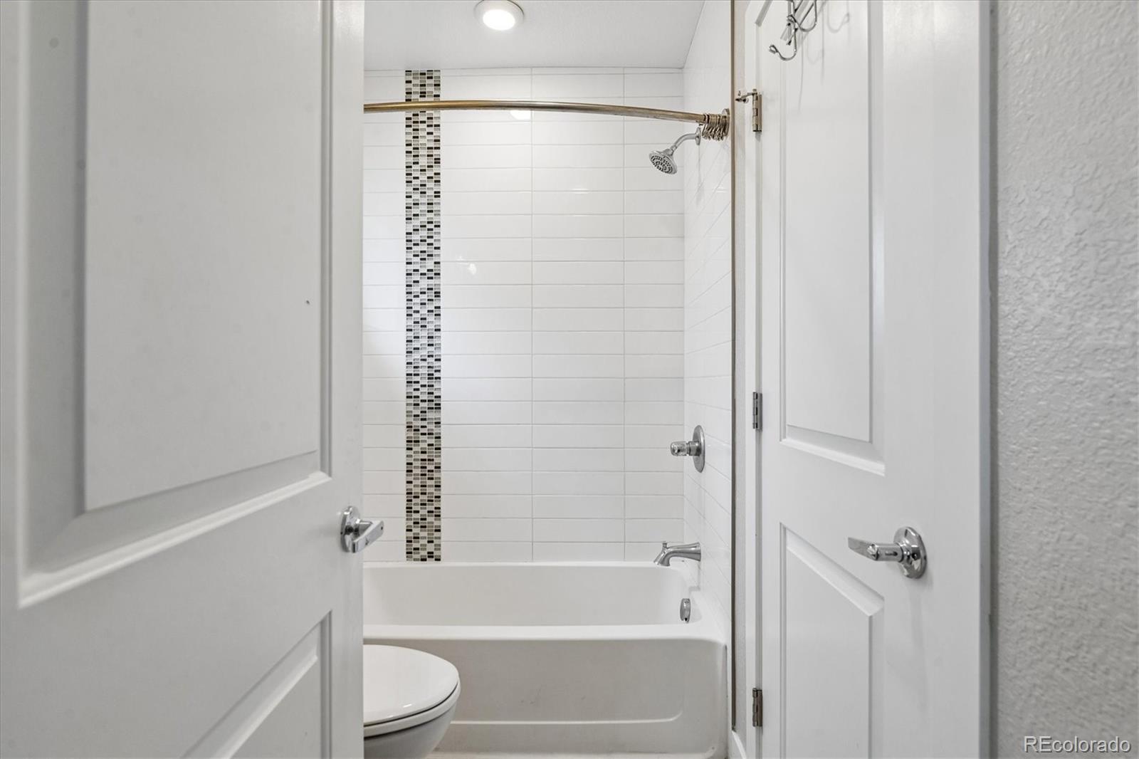 MLS Image #17 for 1369  knox court ,denver, Colorado
