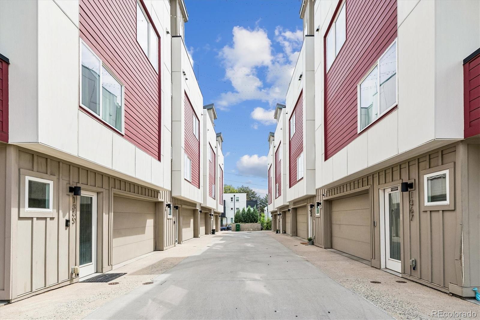 MLS Image #19 for 1369  knox court ,denver, Colorado