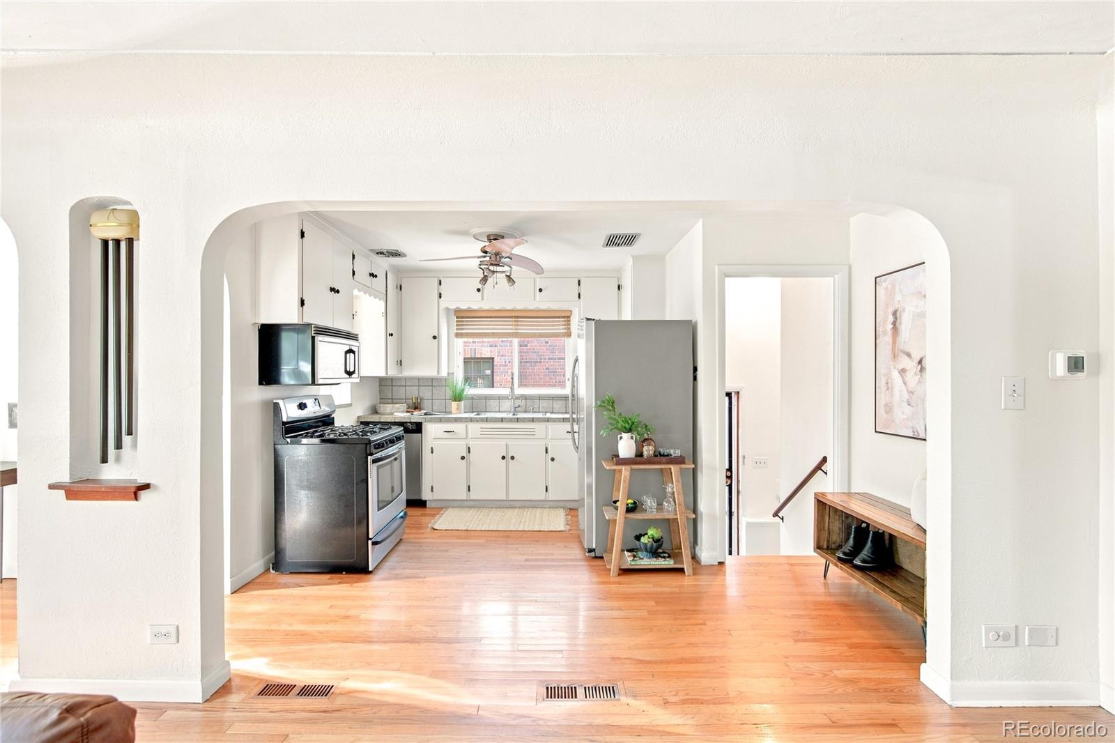 MLS Image #11 for 3863  perry street,denver, Colorado