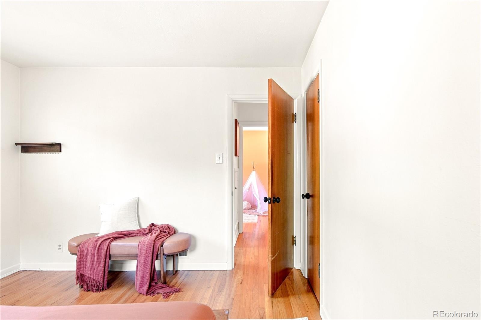 MLS Image #16 for 3863  perry street,denver, Colorado