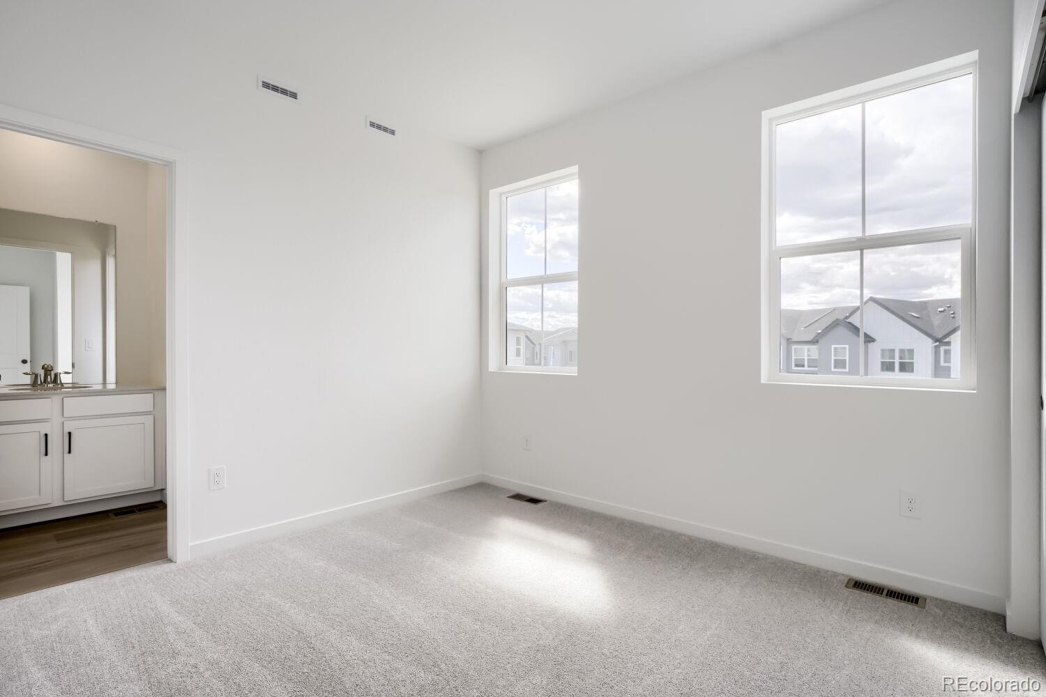 MLS Image #9 for 7635 s mobile way,centennial, Colorado