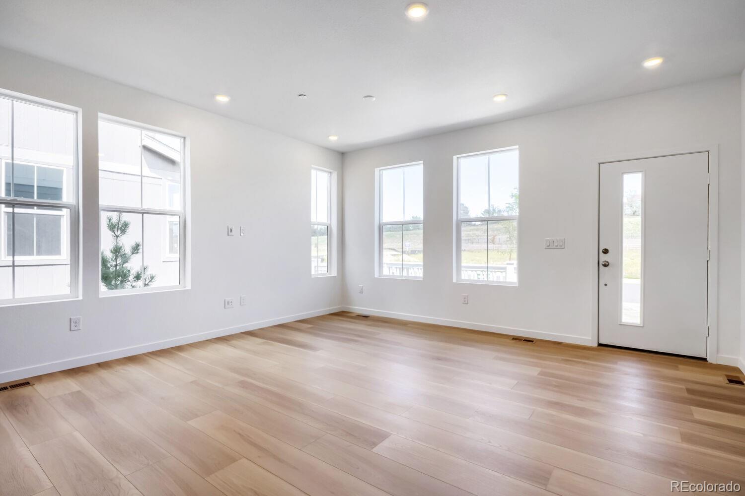 MLS Image #1 for 7663 s mobile way ,centennial, Colorado