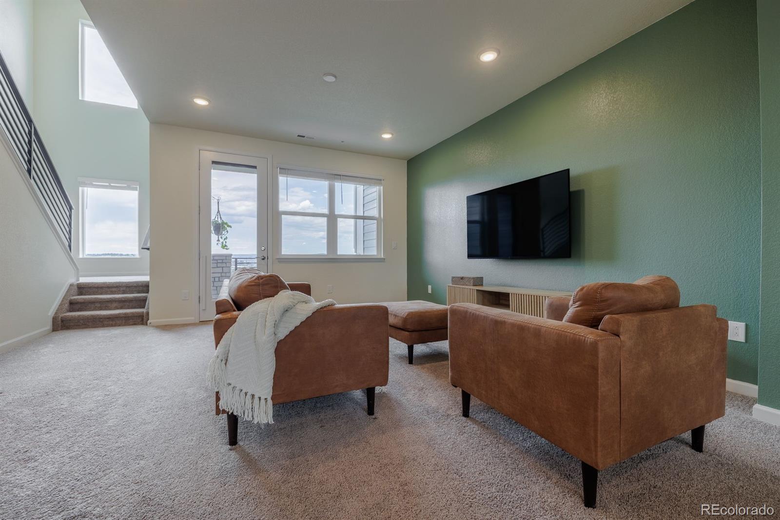 MLS Image #12 for 930  hook grove,colorado springs, Colorado