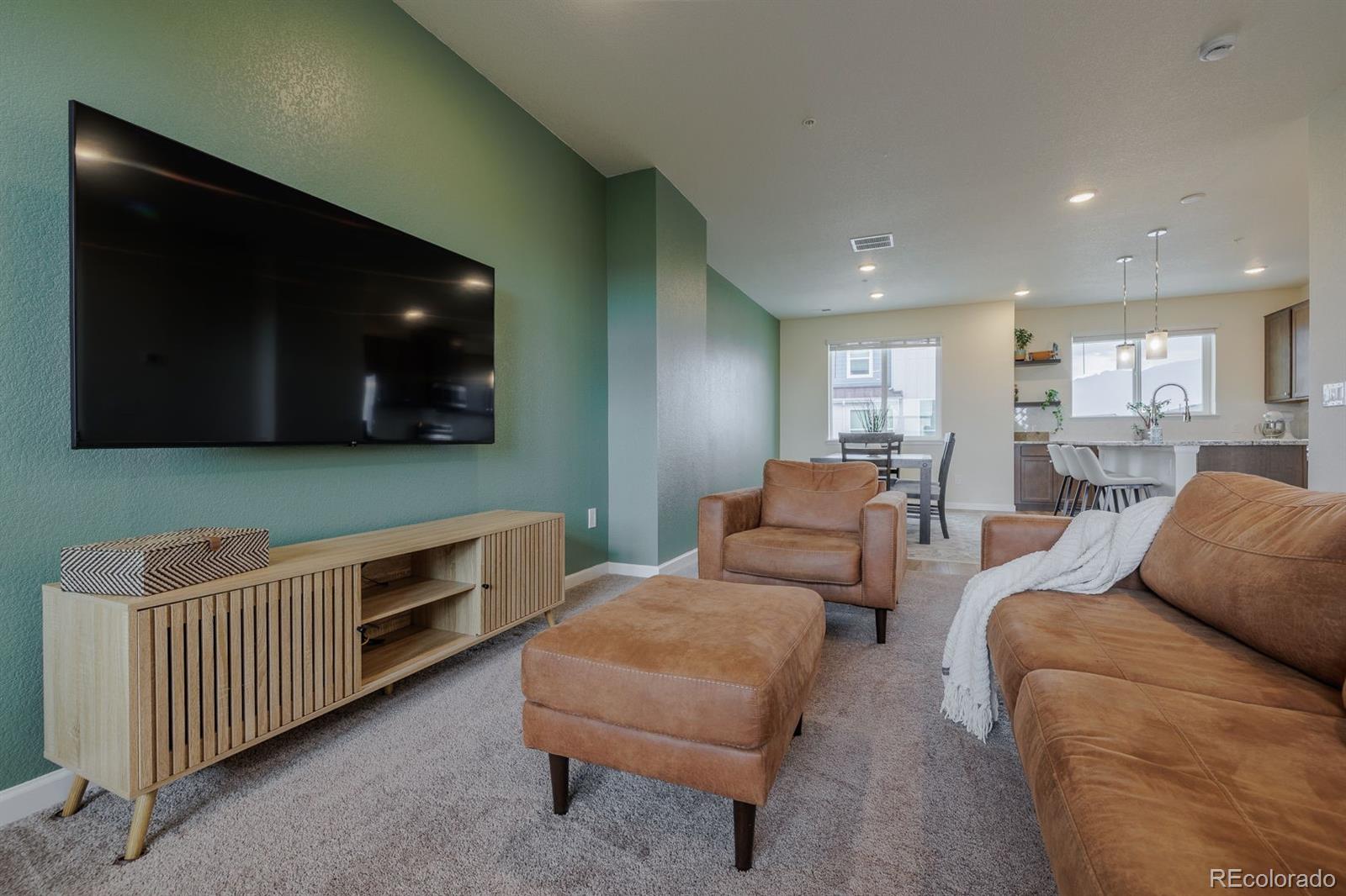 MLS Image #16 for 930  hook grove,colorado springs, Colorado