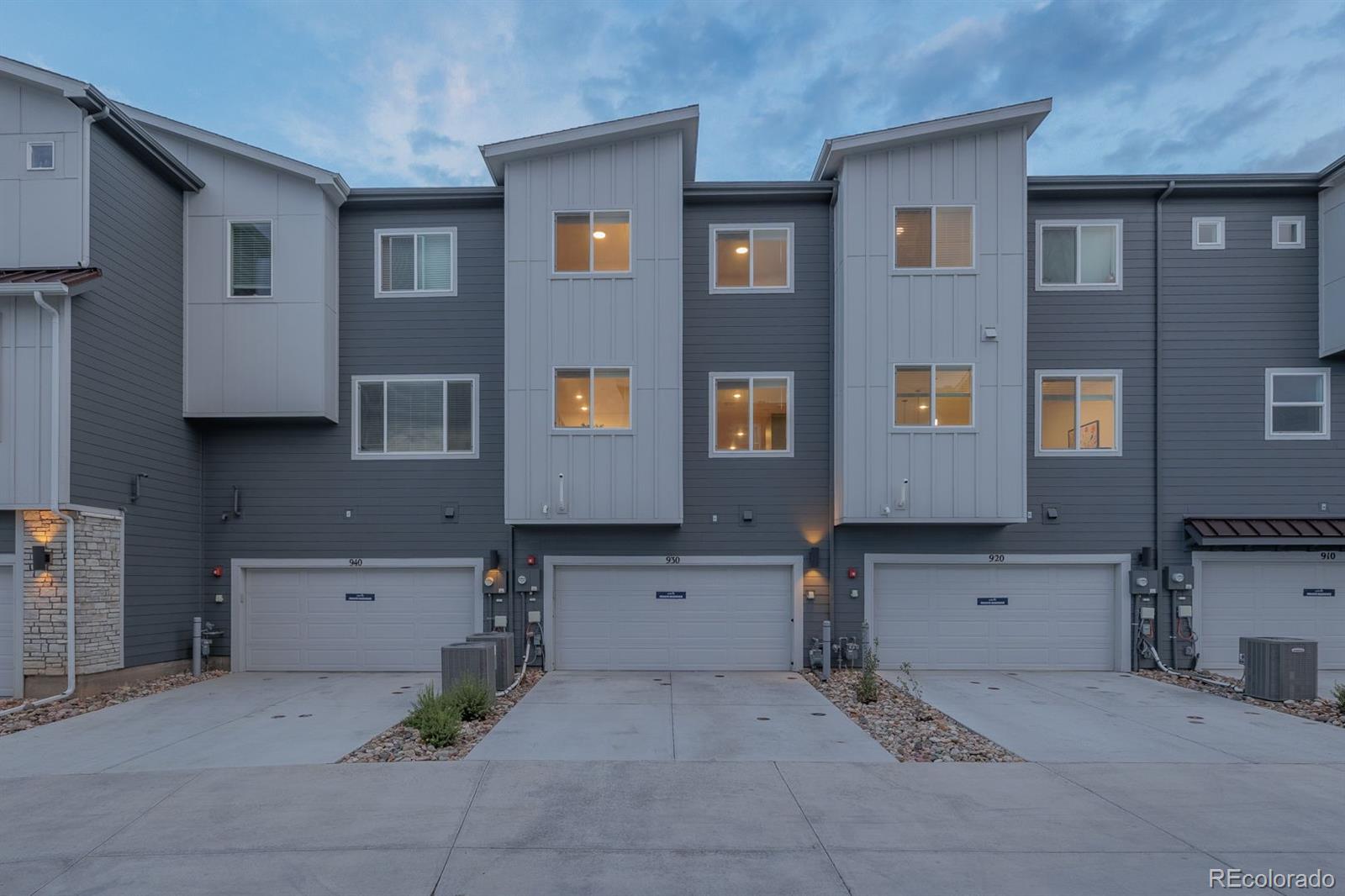 MLS Image #37 for 930  hook grove,colorado springs, Colorado
