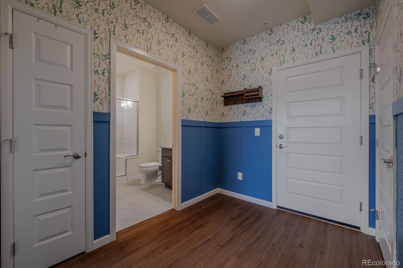 MLS Image #4 for 930  hook grove,colorado springs, Colorado