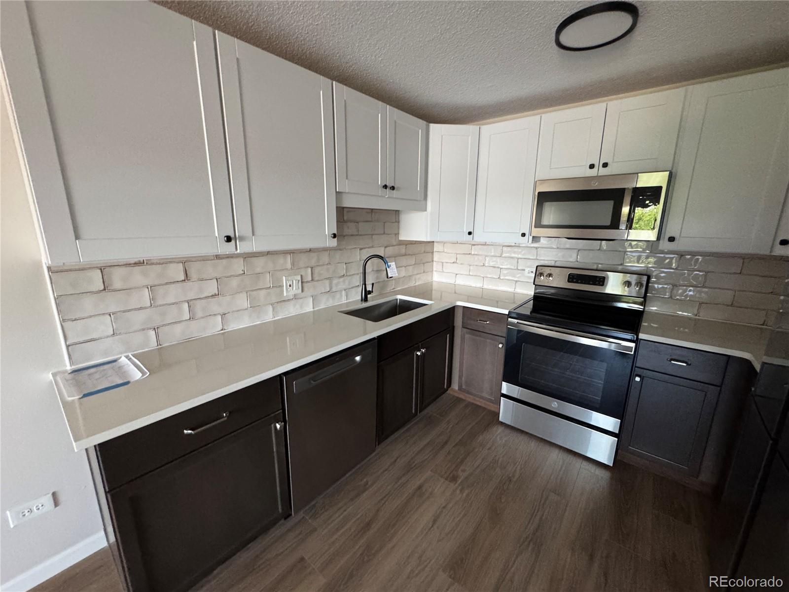 MLS Image #5 for 495 s dayton street 1c,denver, Colorado