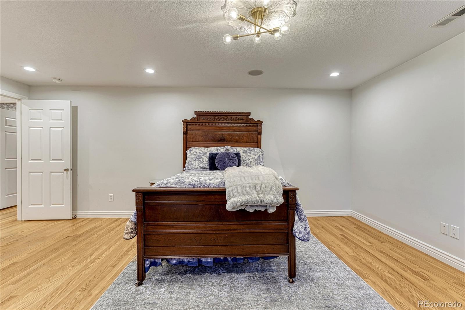 MLS Image #29 for 17745 e jamison avenue,aurora, Colorado