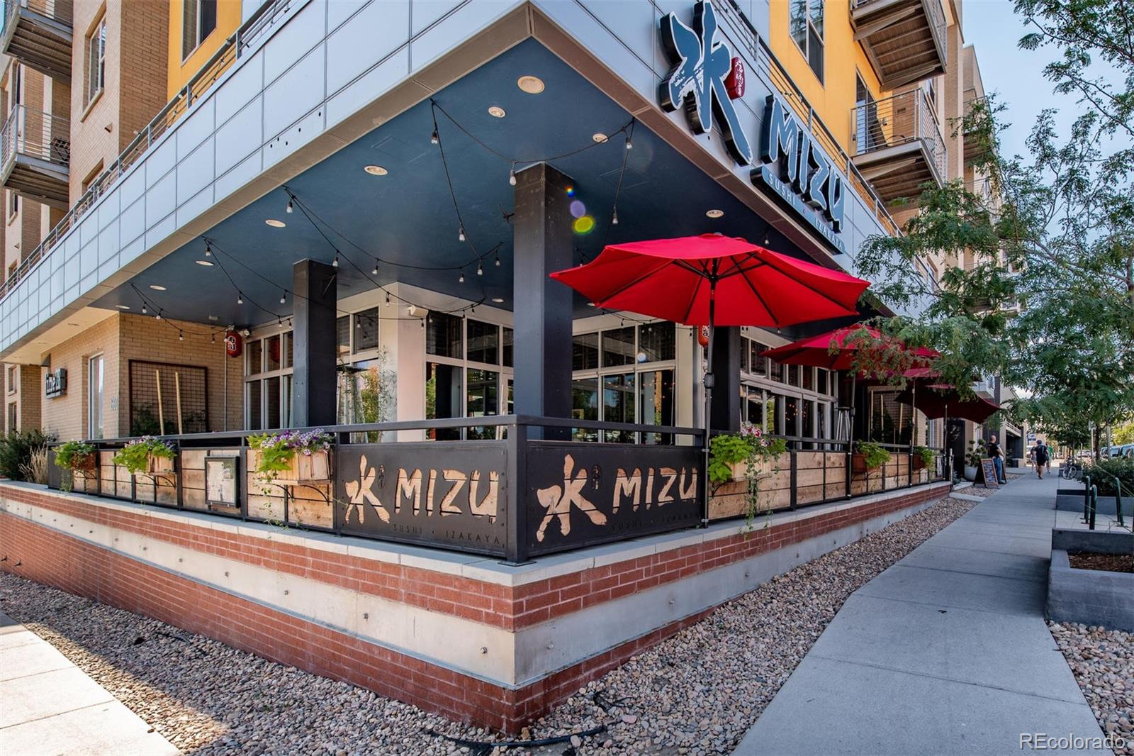 MLS Image #12 for 1935 w 37th avenue,denver, Colorado