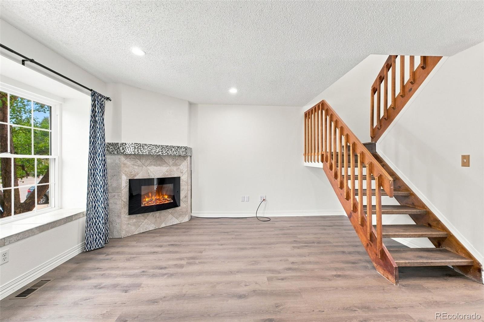 MLS Image #3 for 9617 w chatfield avenue b,littleton, Colorado