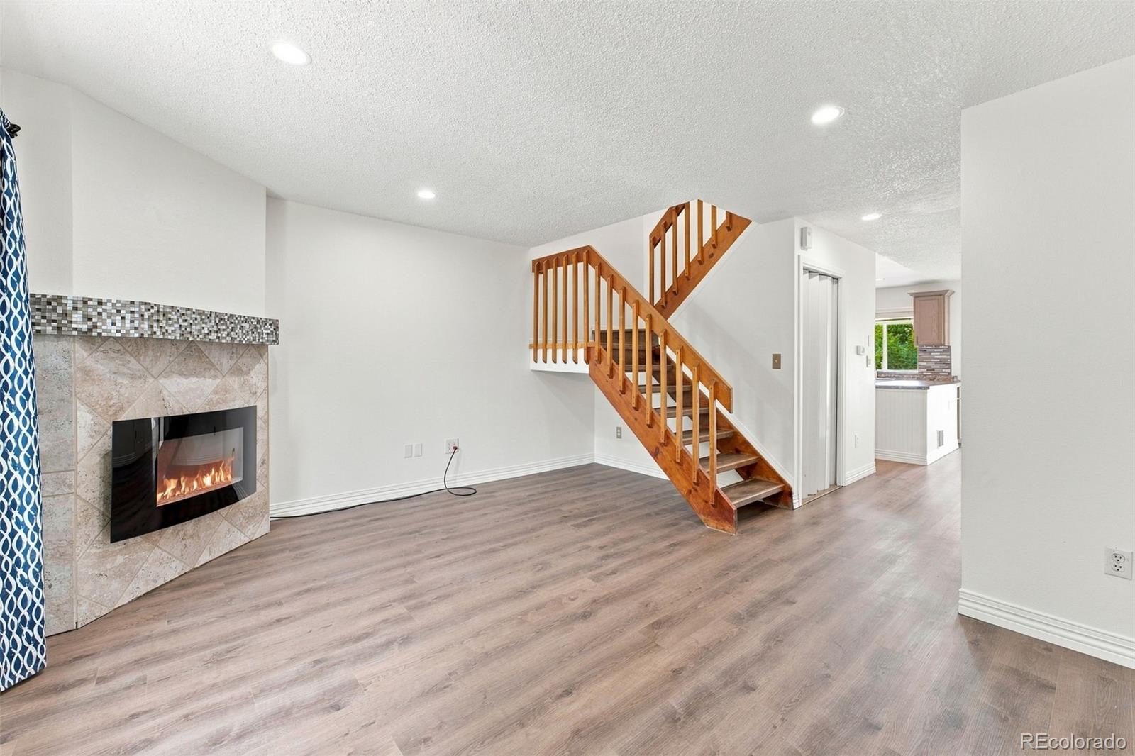 MLS Image #8 for 9617 w chatfield avenue b,littleton, Colorado