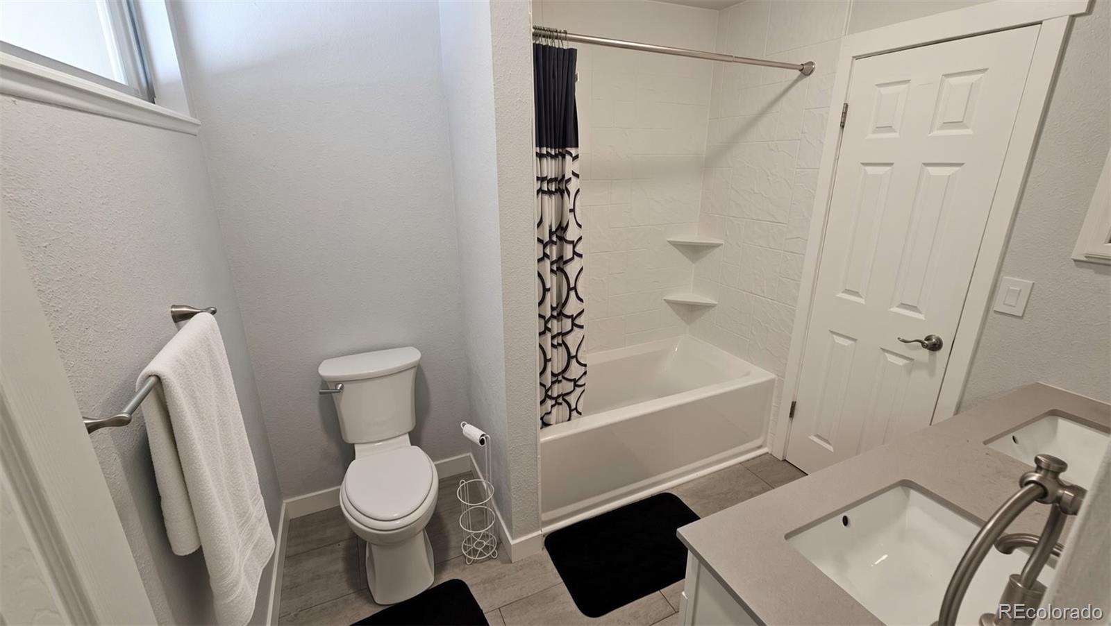 MLS Image #10 for 3725 s granby way,aurora, Colorado