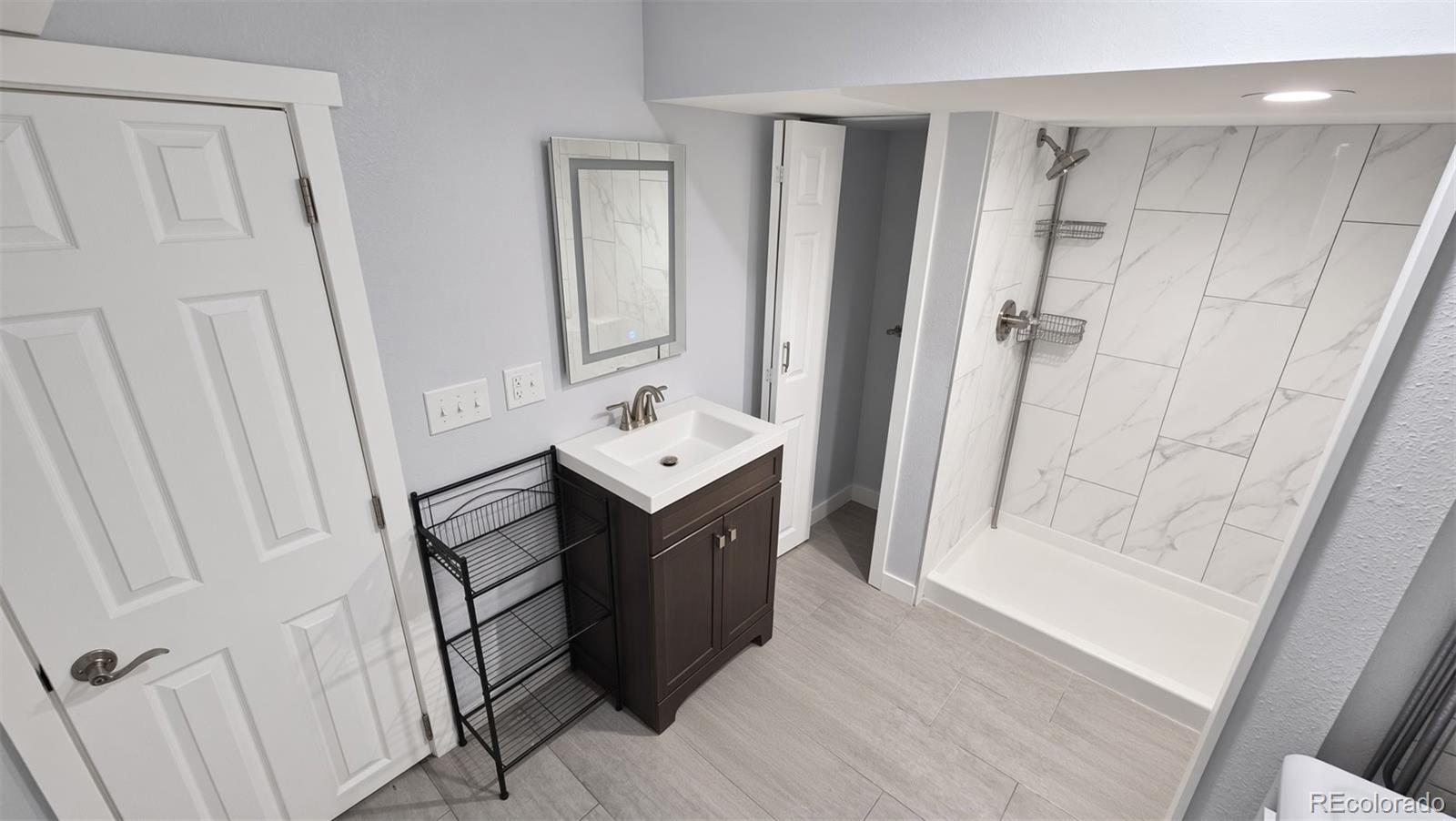 MLS Image #13 for 3725 s granby way,aurora, Colorado