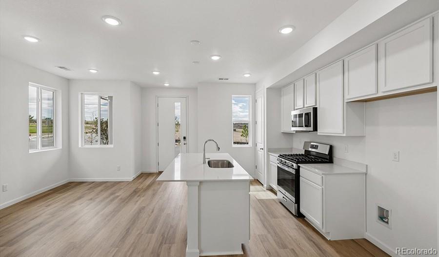 MLS Image #1 for 21381 e 67th avenue,aurora, Colorado