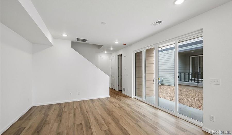 MLS Image #8 for 21381 e 67th avenue,aurora, Colorado