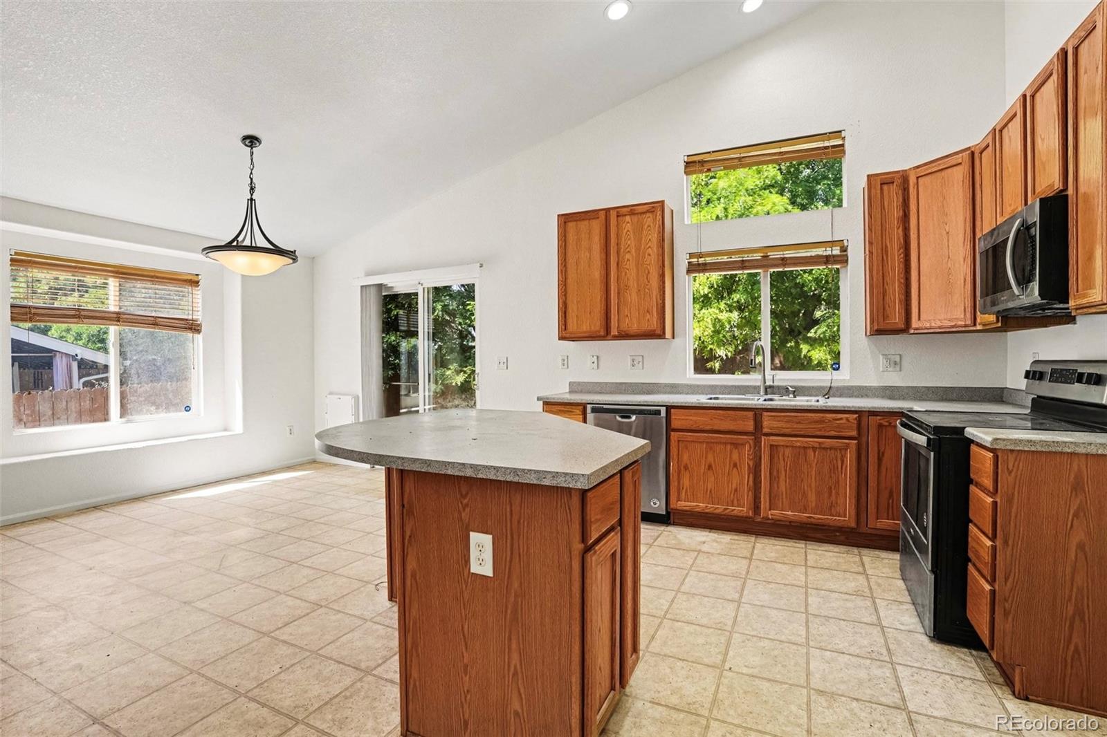 MLS Image #12 for 13105  ivanhoe street,thornton, Colorado