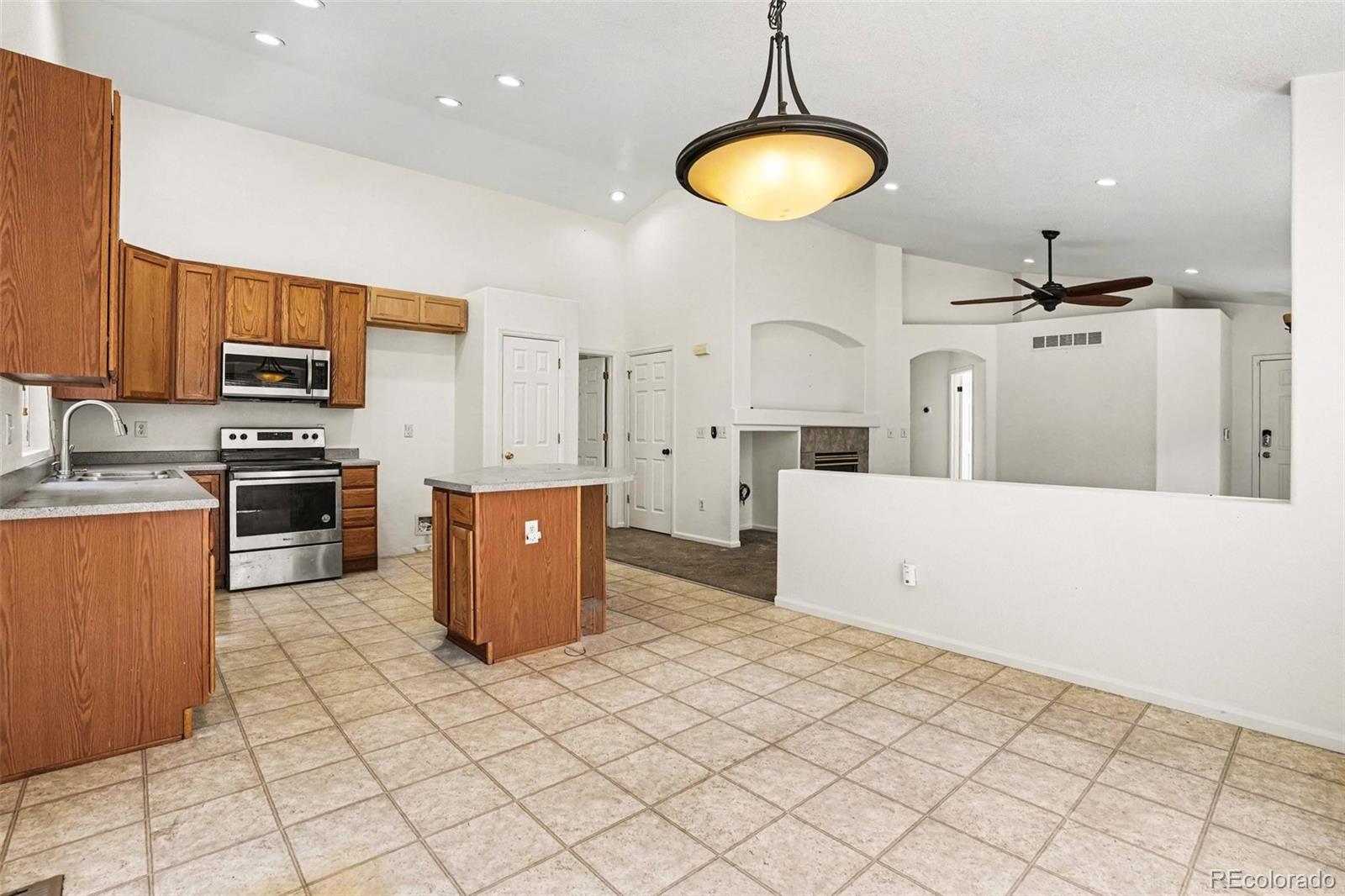 MLS Image #13 for 13105  ivanhoe street,thornton, Colorado
