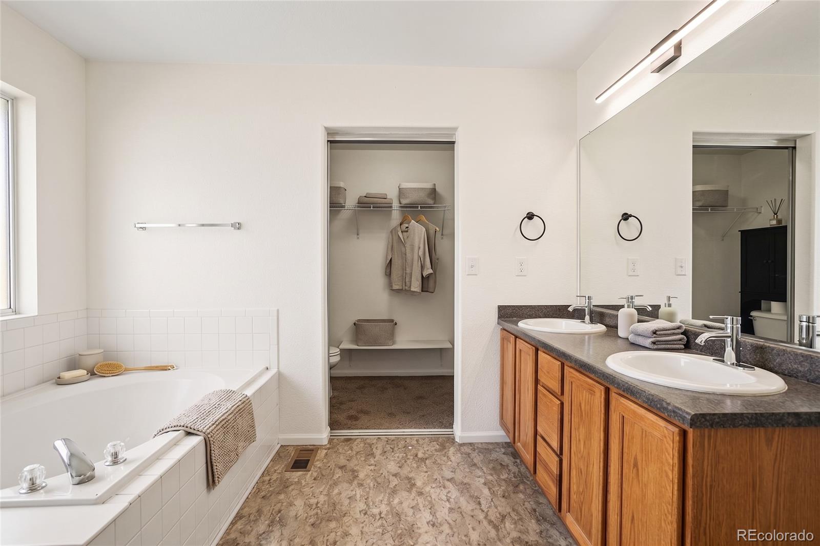 MLS Image #7 for 13105  ivanhoe street,thornton, Colorado