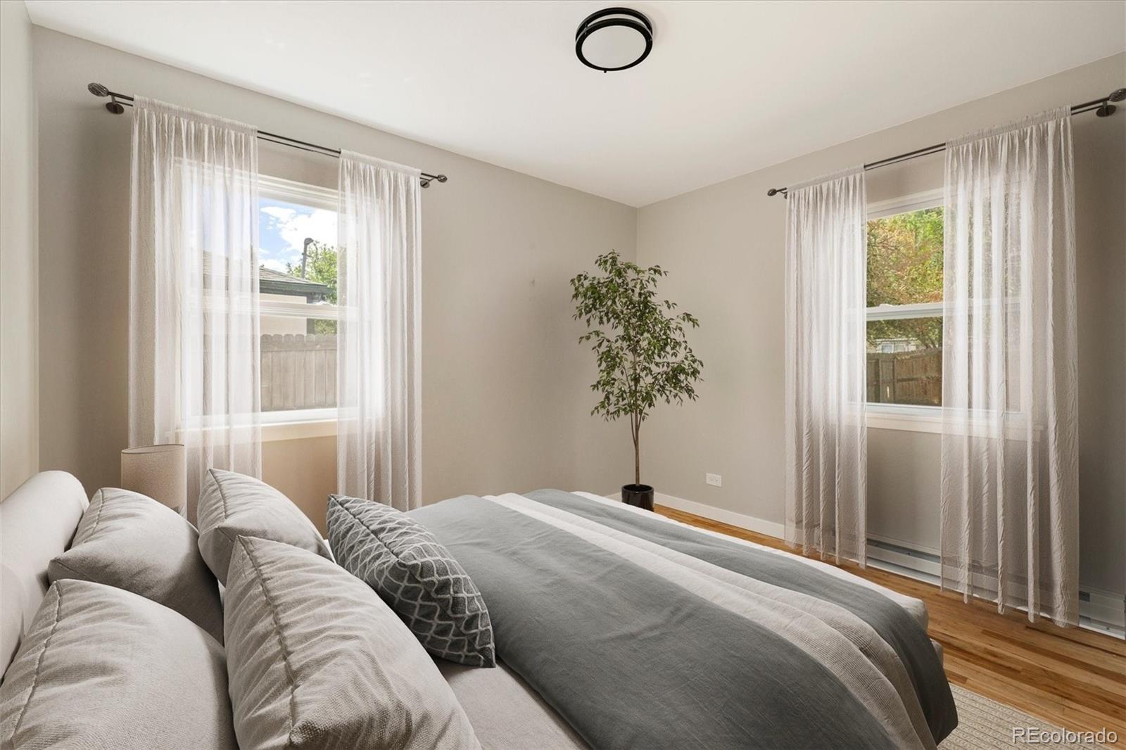 MLS Image #8 for 929  yates street,denver, Colorado