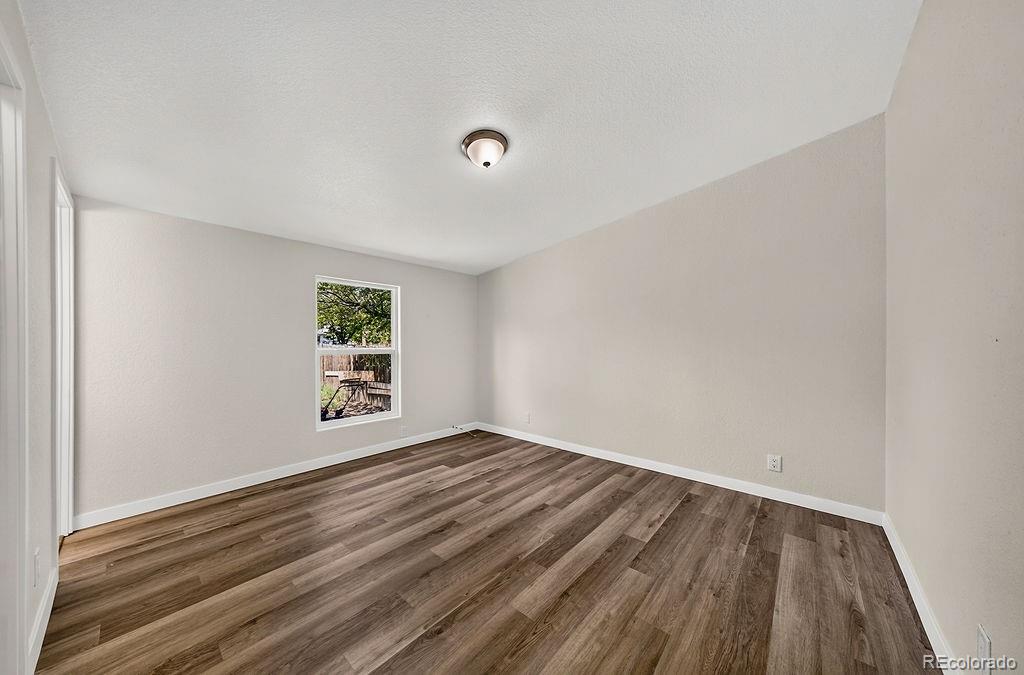MLS Image #15 for 713  santa barbara avenue,pueblo, Colorado