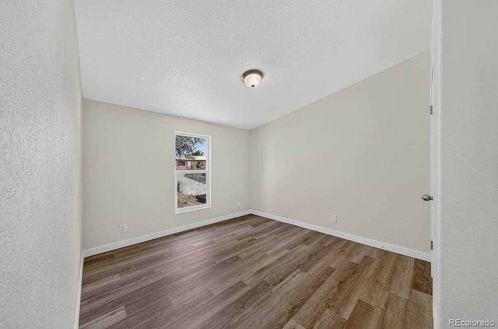 MLS Image #29 for 713  santa barbara avenue,pueblo, Colorado