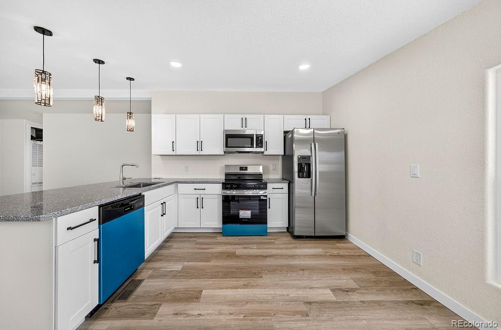 MLS Image #6 for 713  santa barbara avenue,pueblo, Colorado