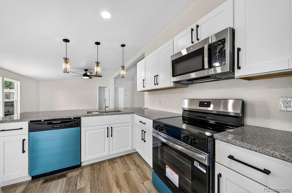 MLS Image #9 for 713  santa barbara avenue,pueblo, Colorado