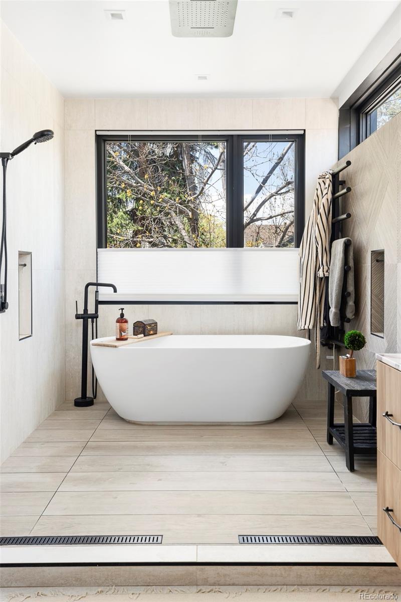 MLS Image #25 for 431  elm street,denver, Colorado
