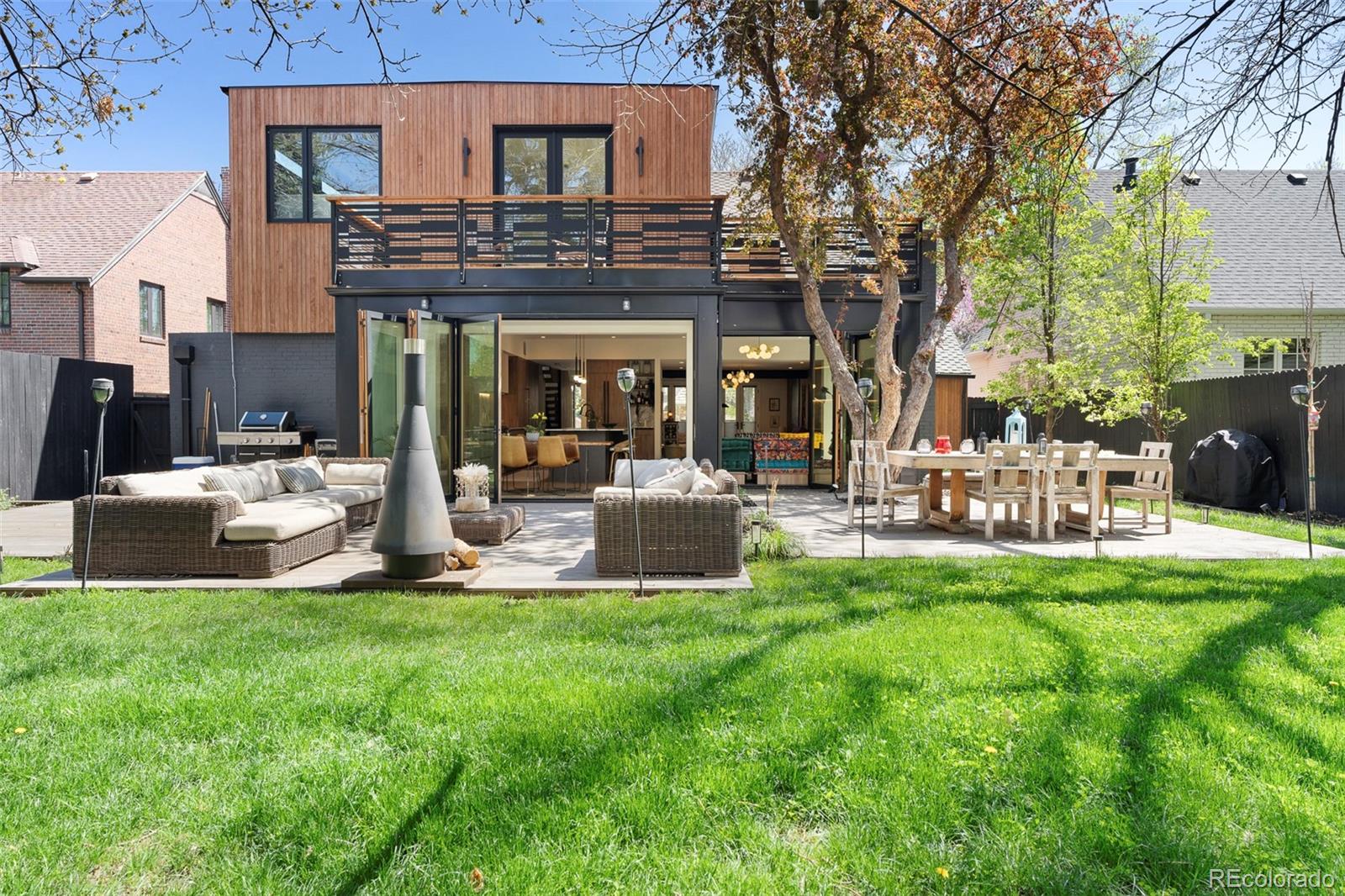 MLS Image #29 for 431  elm street,denver, Colorado