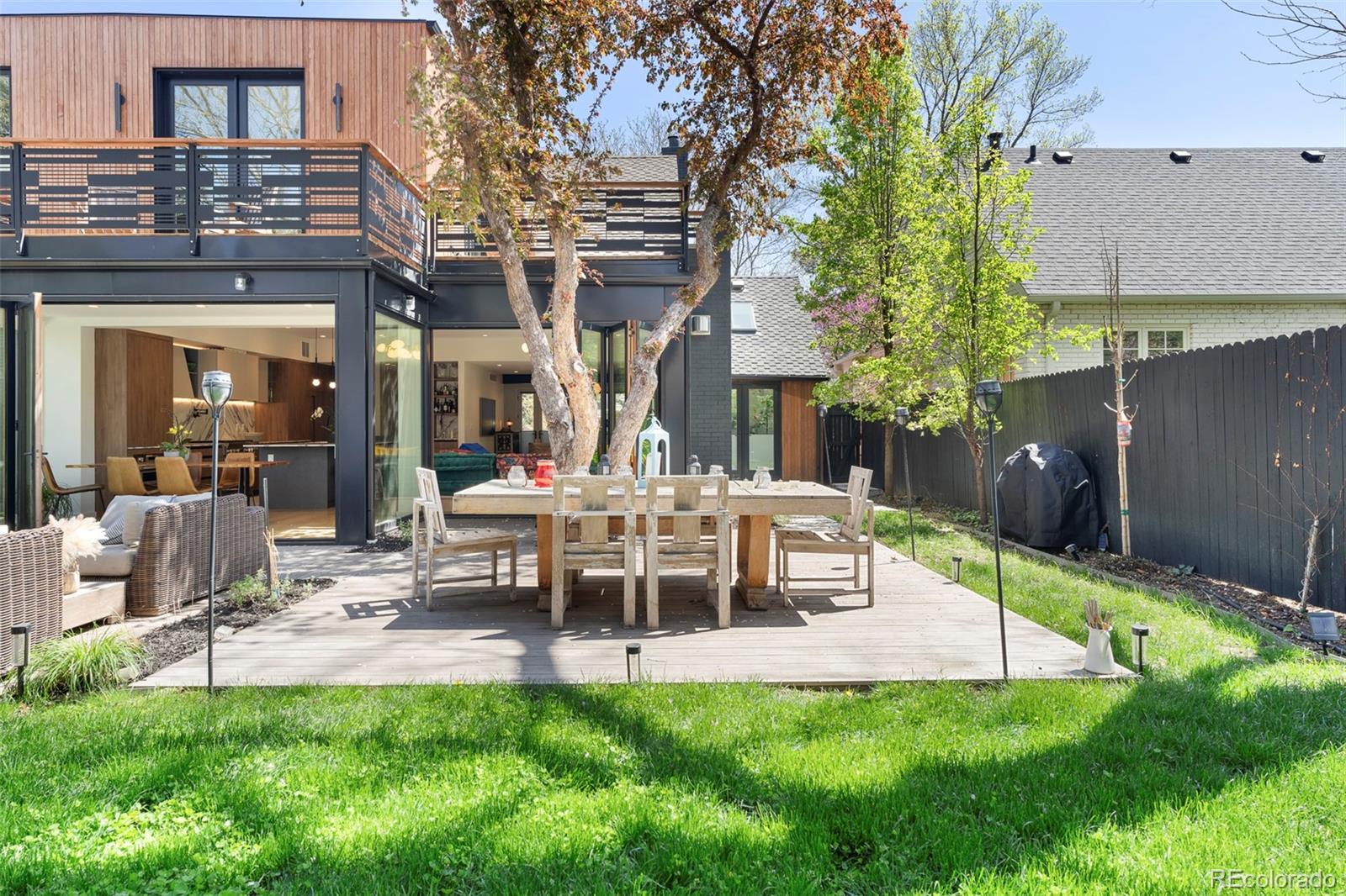 MLS Image #30 for 431  elm street,denver, Colorado