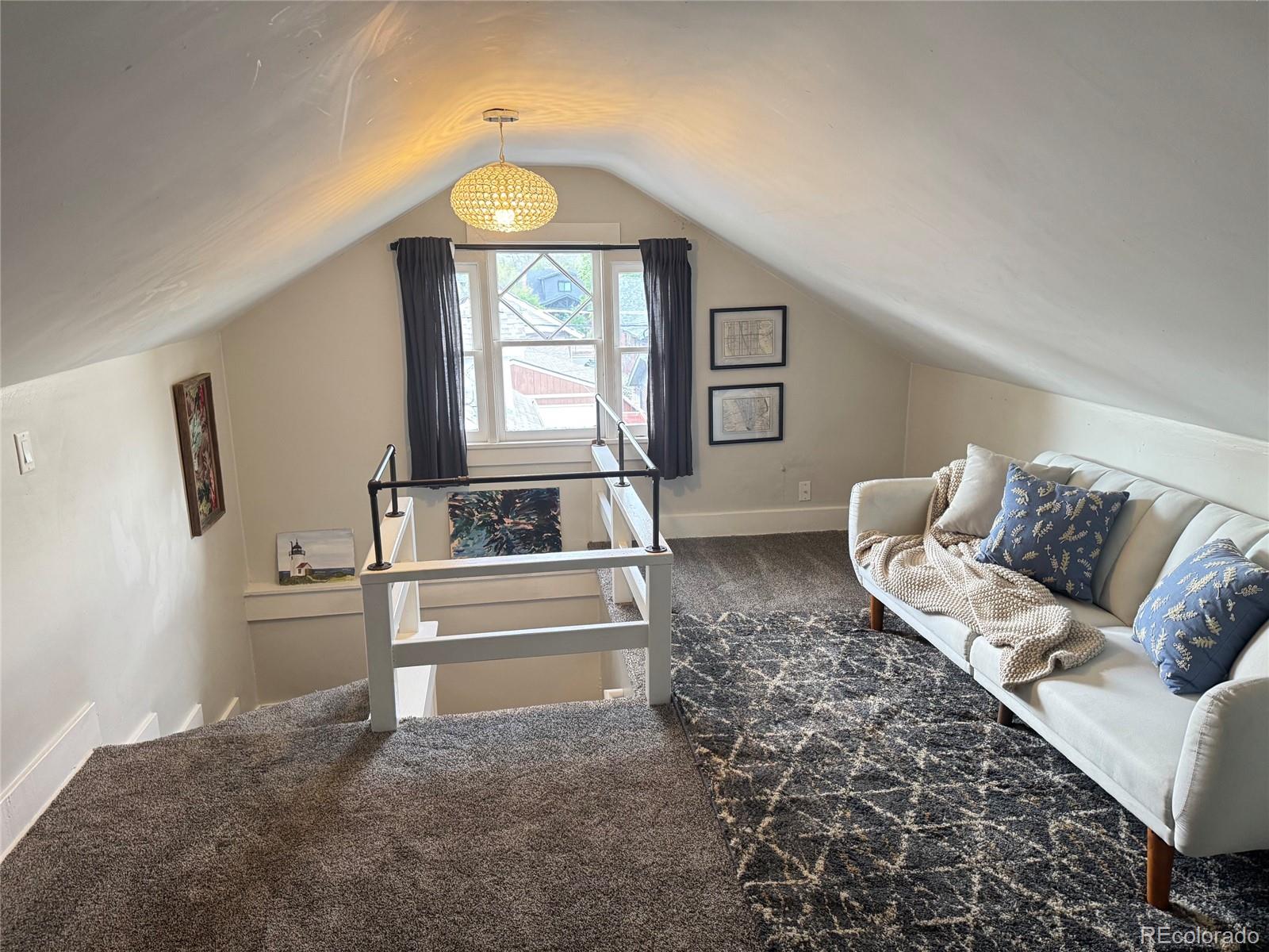 MLS Image #13 for 3325 n york street,denver, Colorado