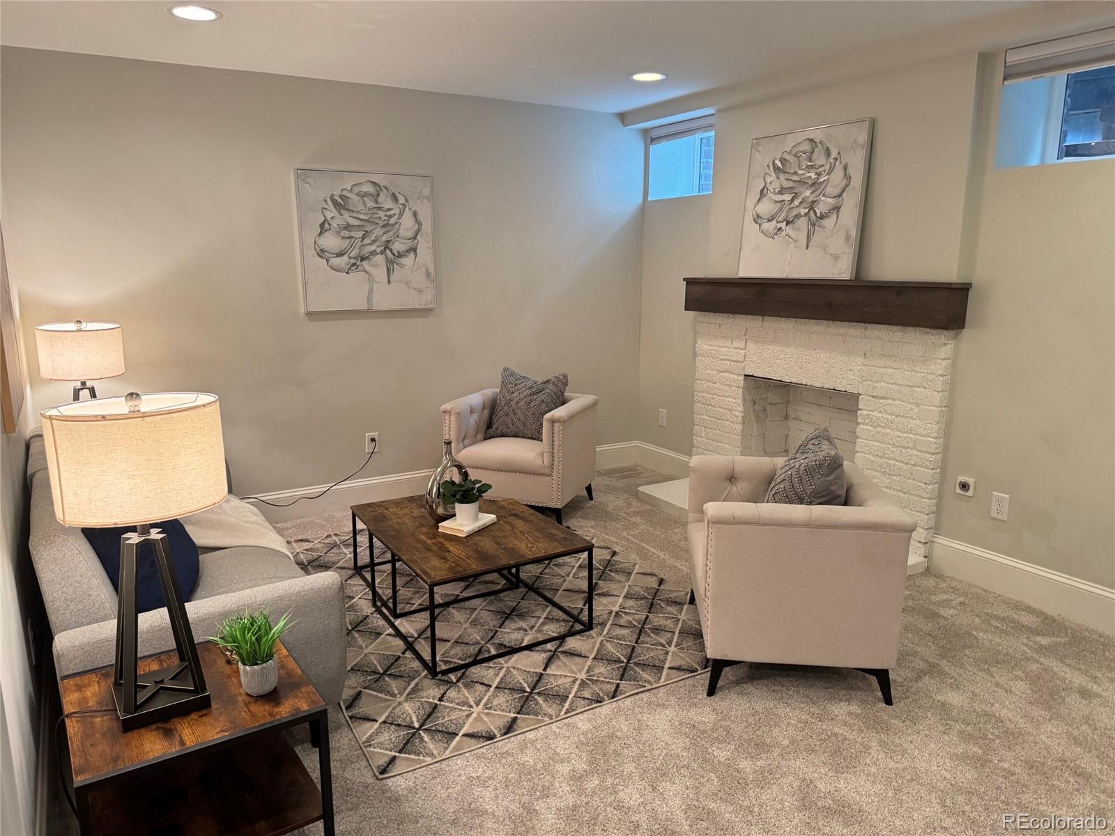 MLS Image #16 for 3325 n york street,denver, Colorado