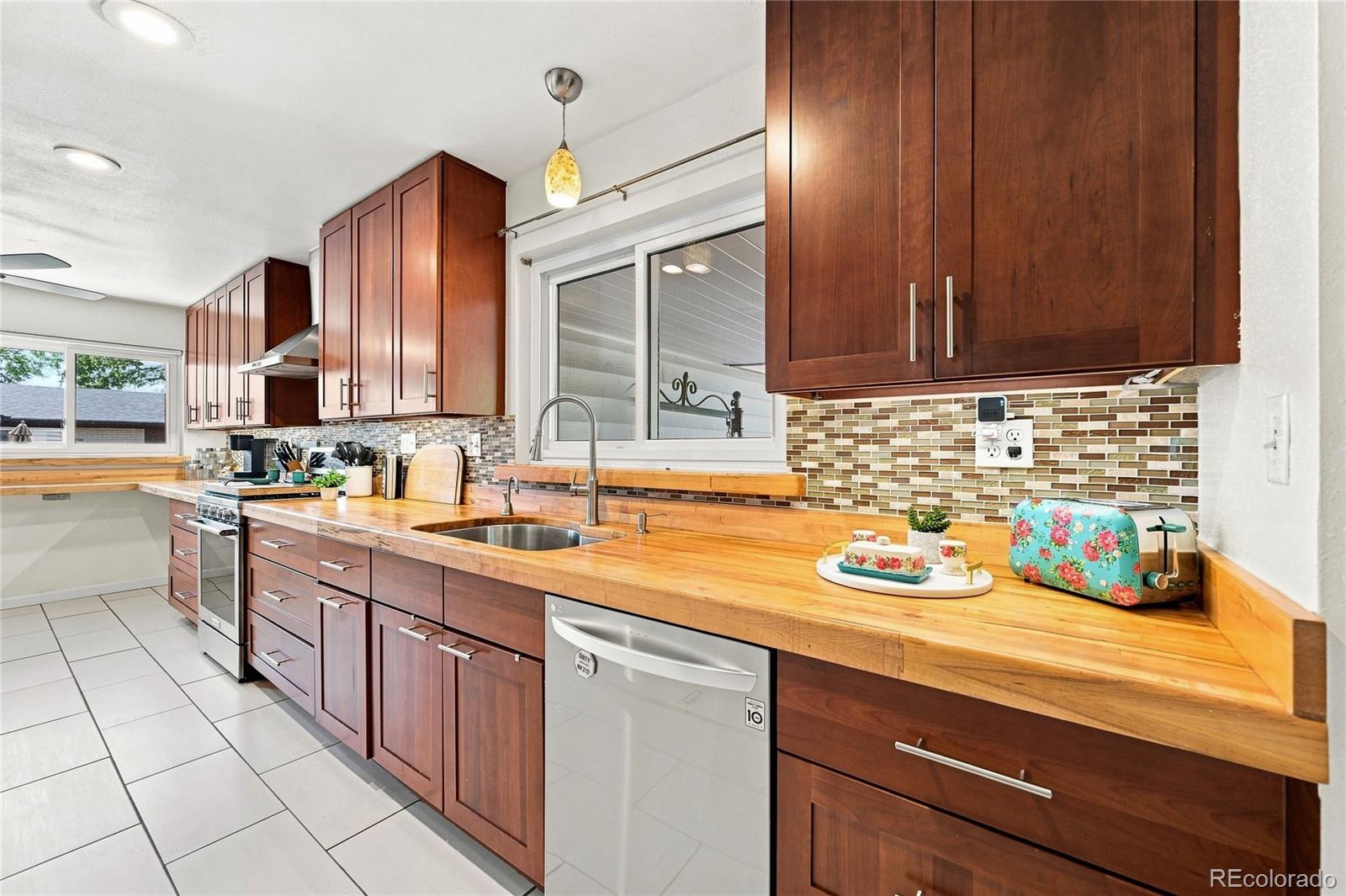 MLS Image #2 for 260  pierce street,denver, Colorado