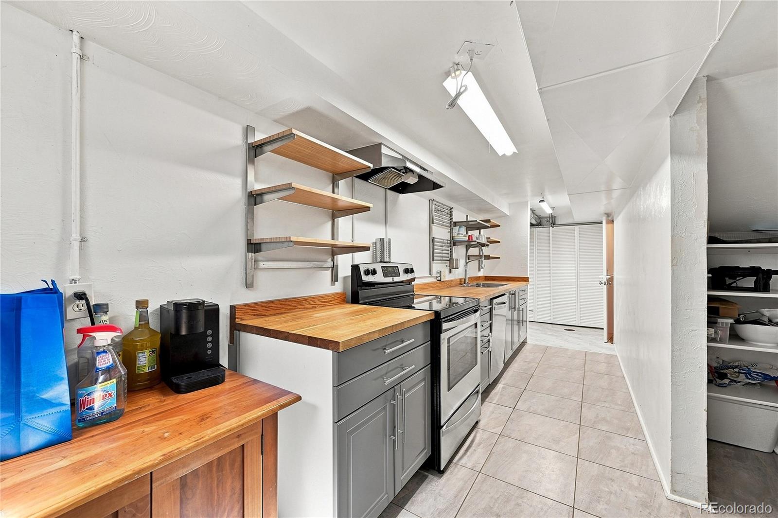 MLS Image #22 for 260  pierce street,denver, Colorado