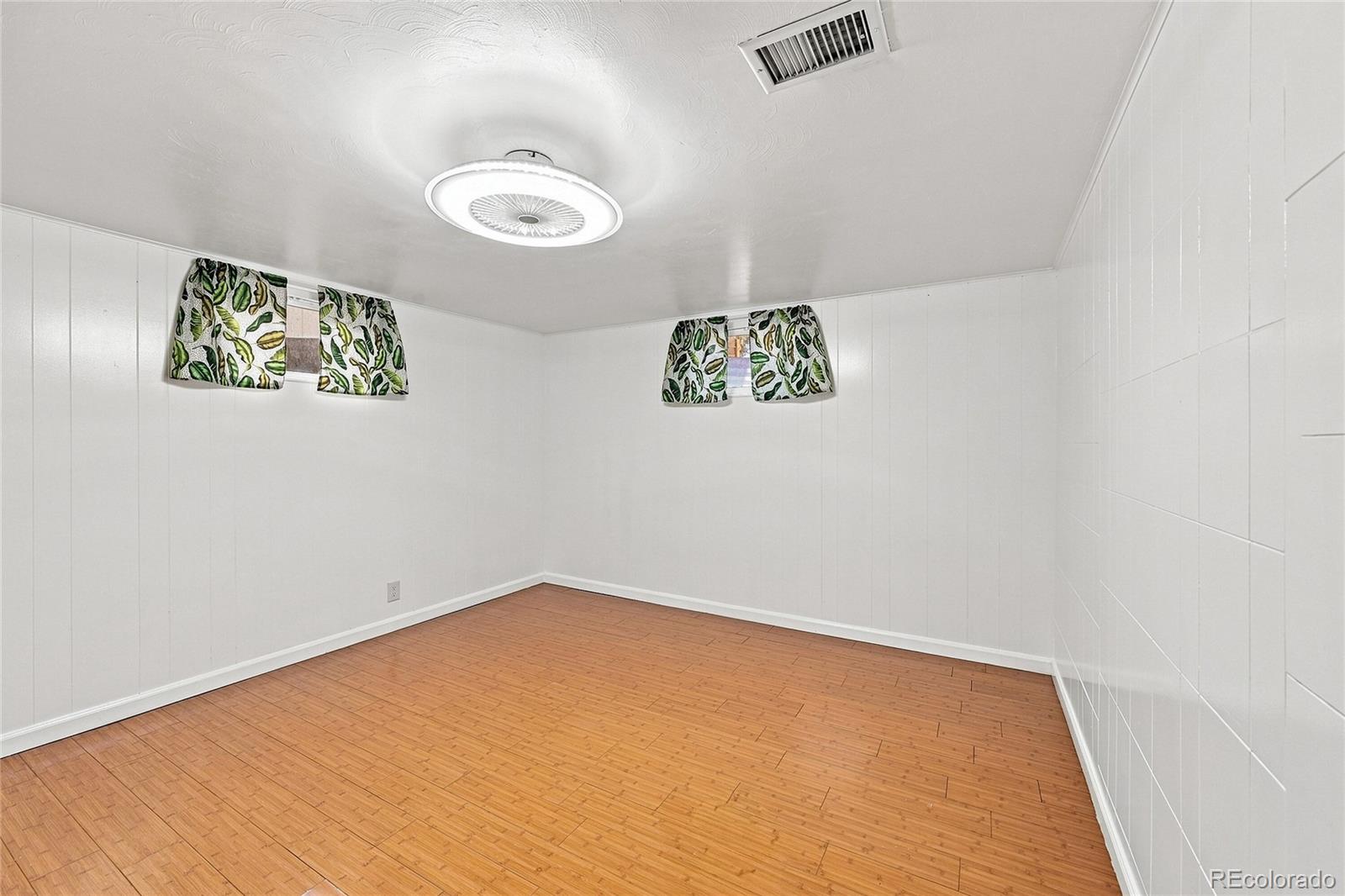 MLS Image #23 for 260  pierce street,denver, Colorado