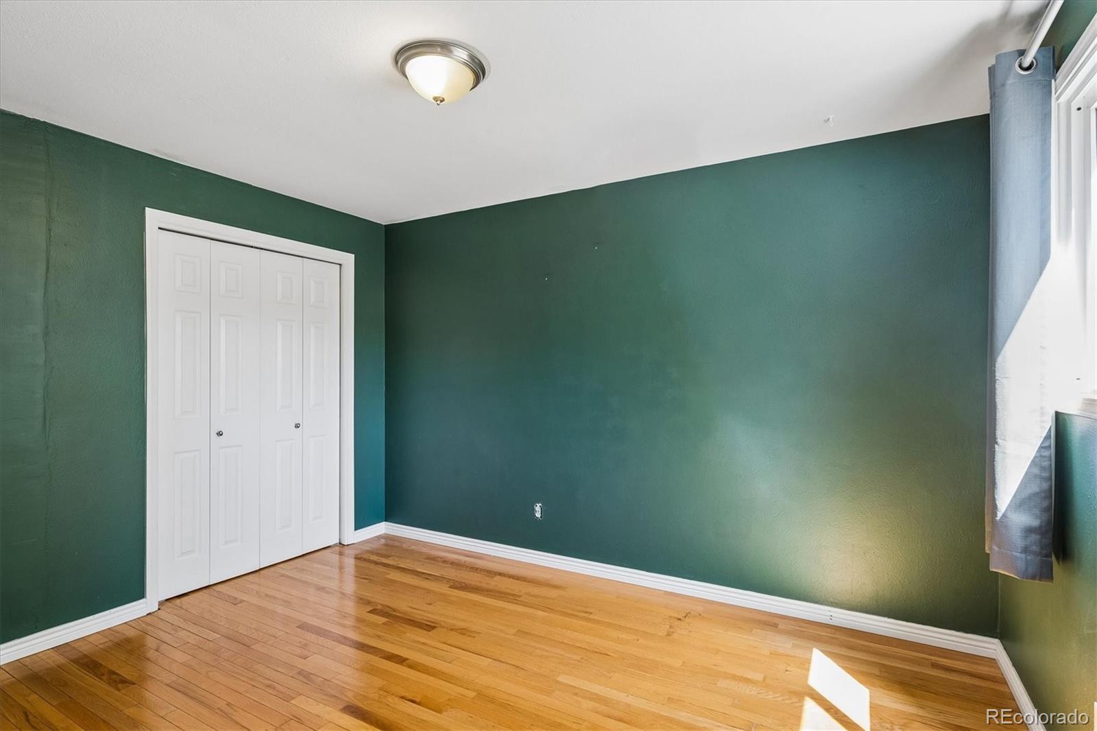 MLS Image #17 for 2642 s vine street,denver, Colorado