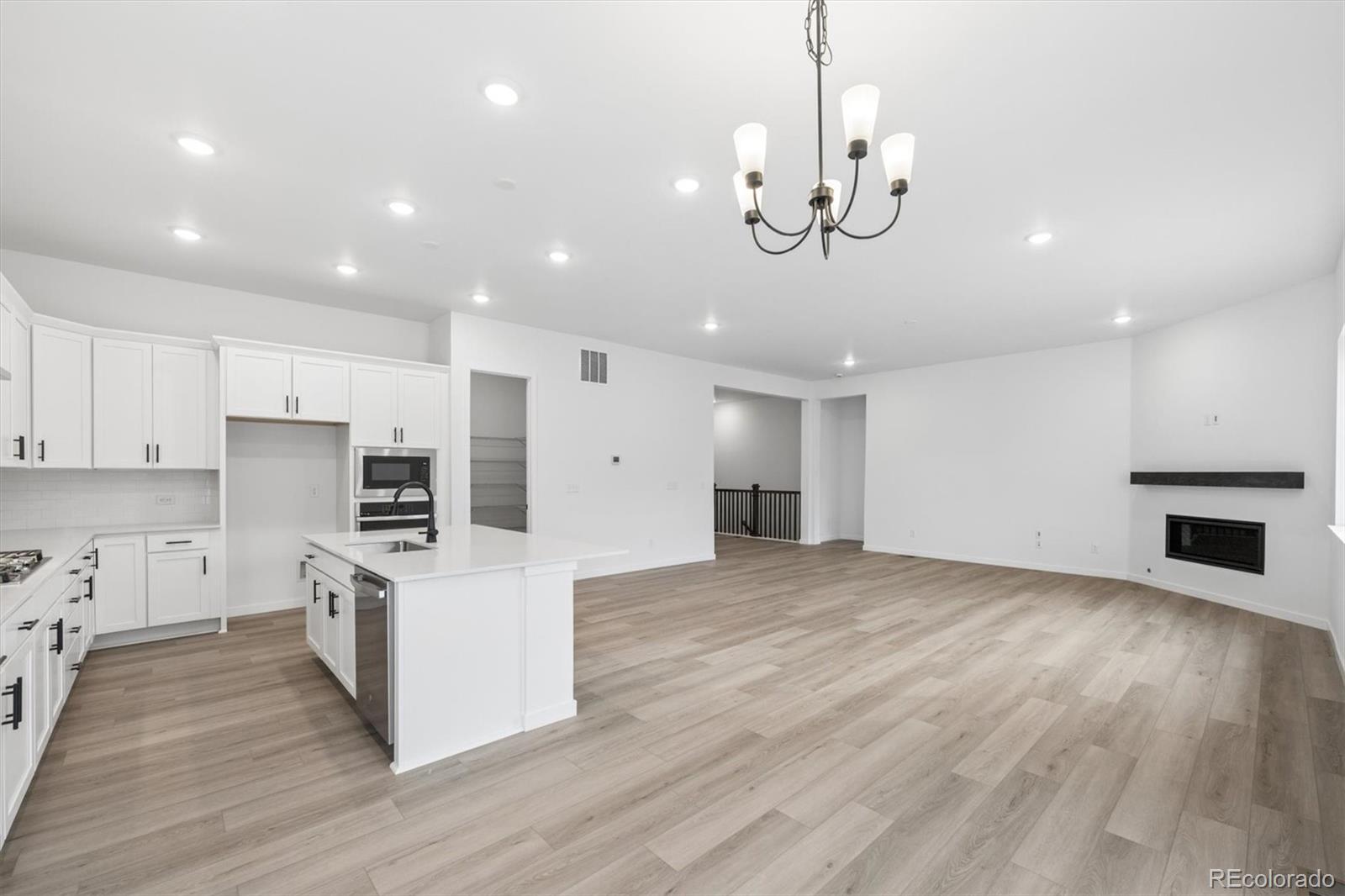 MLS Image #11 for 3783  emerald shore circle,loveland, Colorado