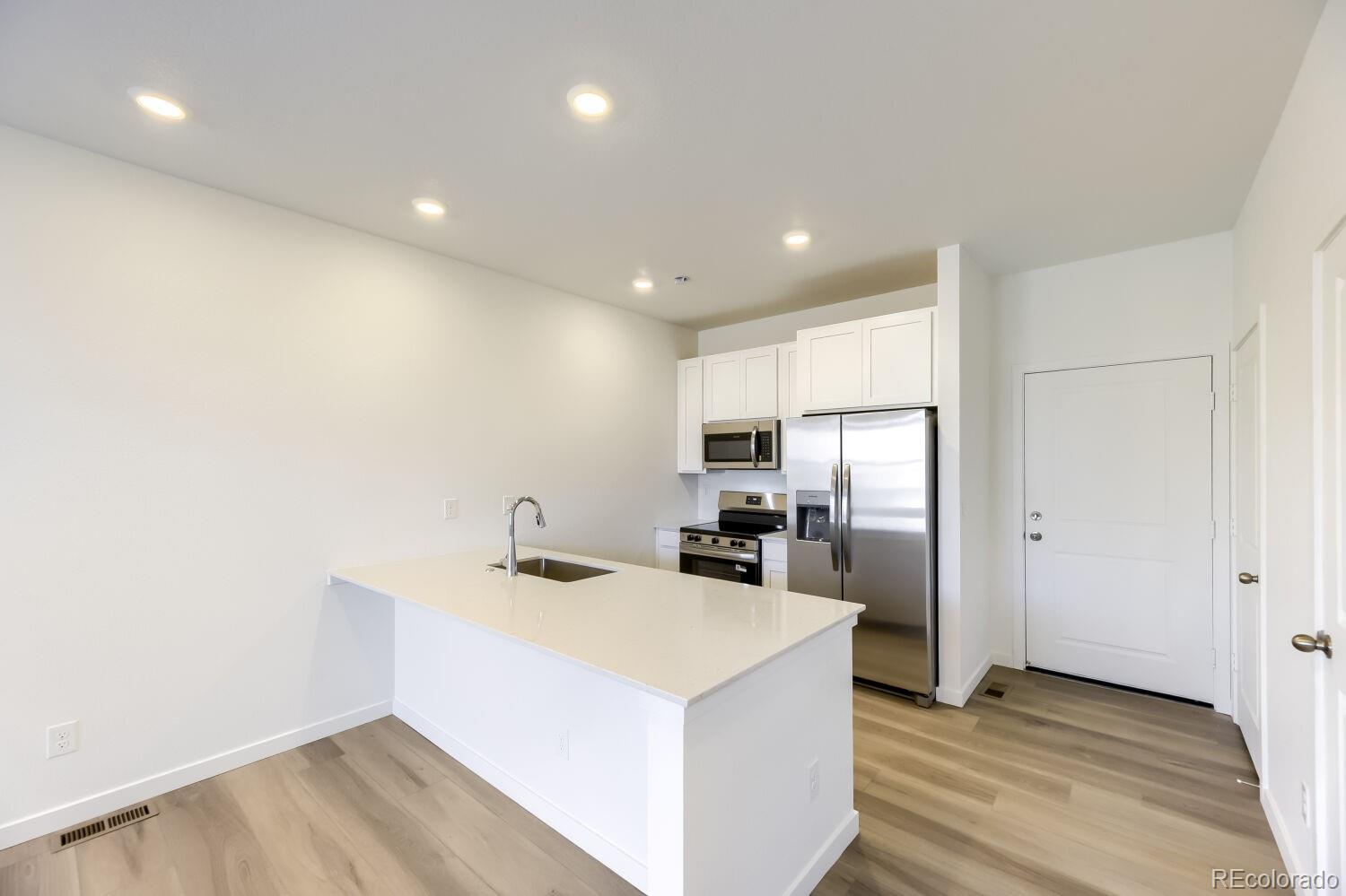 MLS Image #3 for 15555  gilpin avenue,parker, Colorado