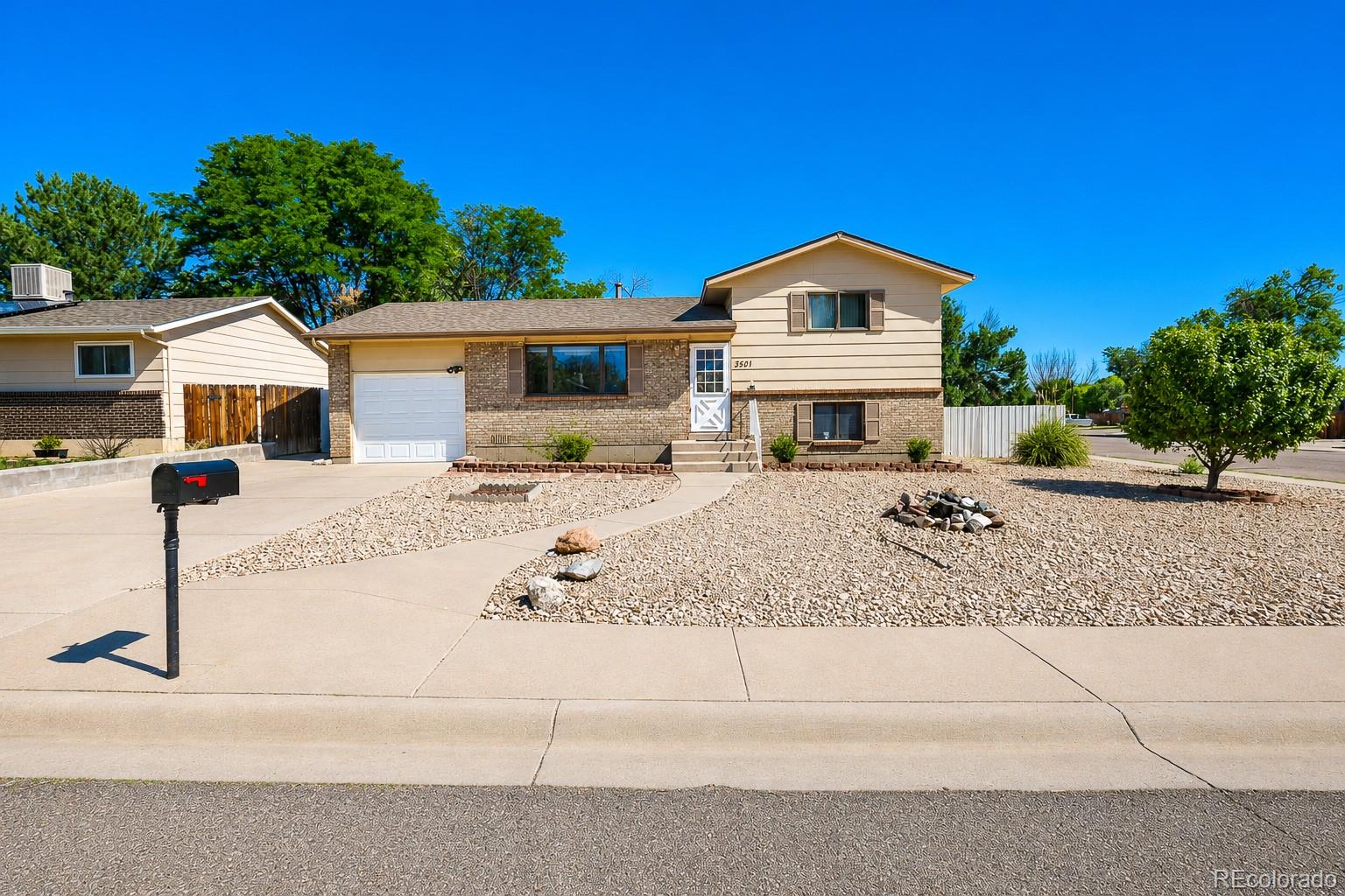 MLS Image #32 for 3501  white pine court,pueblo, Colorado