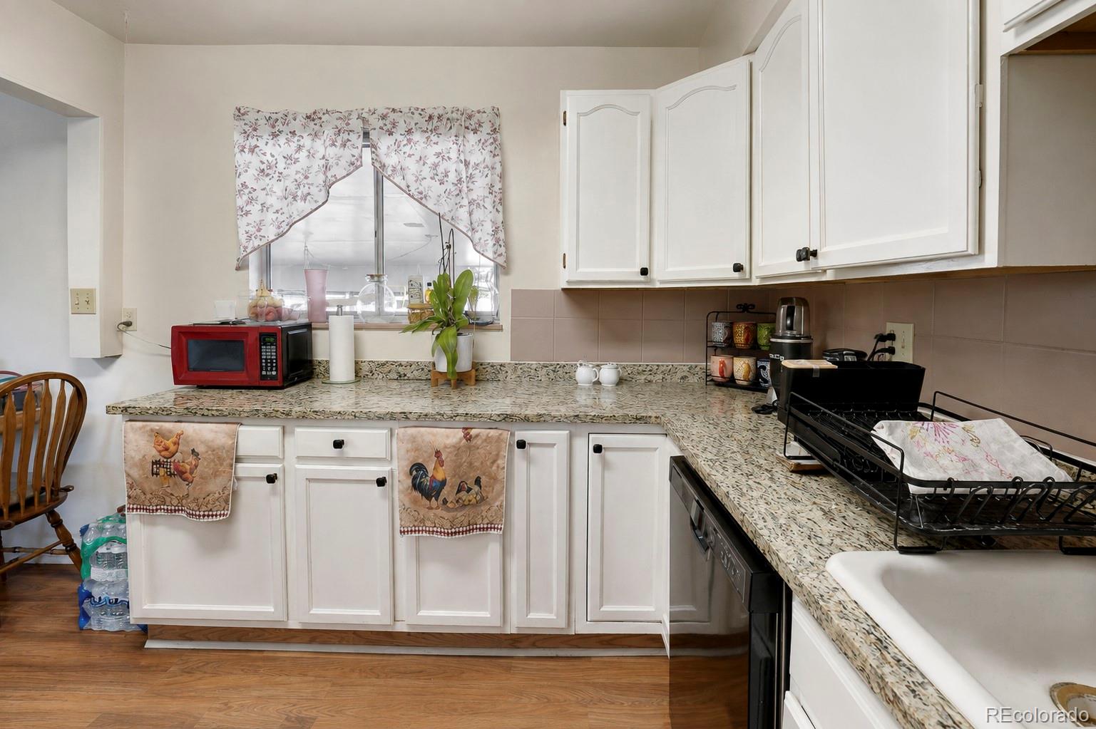 MLS Image #5 for 3501  white pine court,pueblo, Colorado