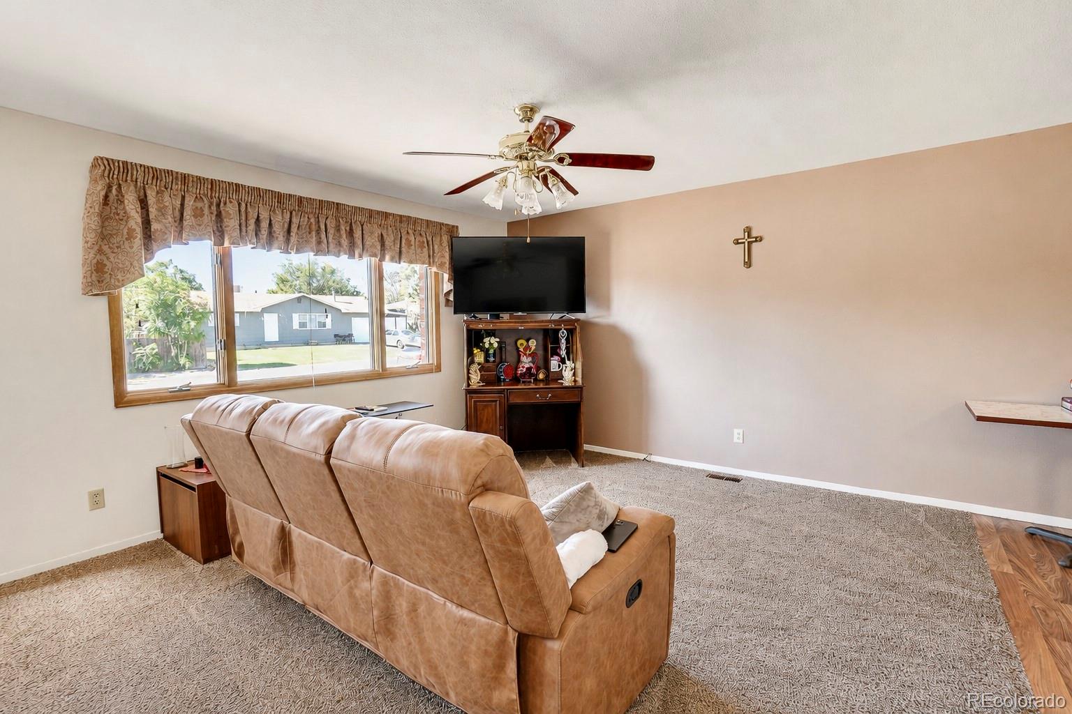 MLS Image #9 for 3501  white pine court,pueblo, Colorado