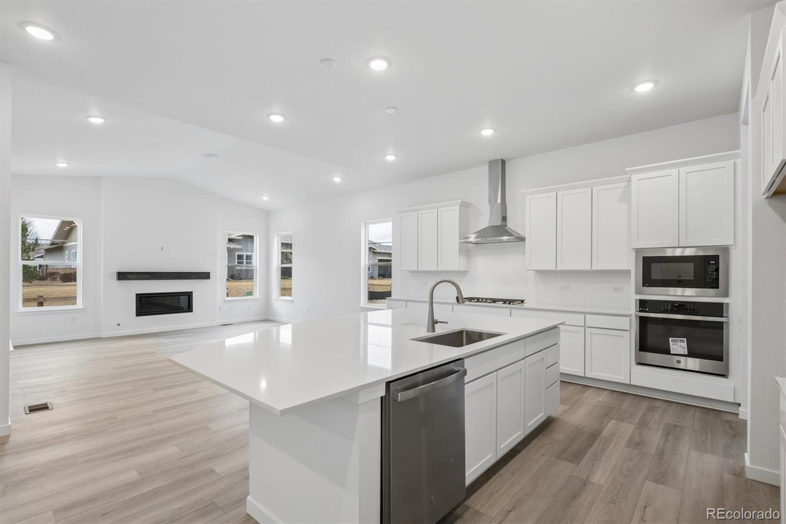 MLS Image #5 for 3777  emerald shore circle,loveland, Colorado