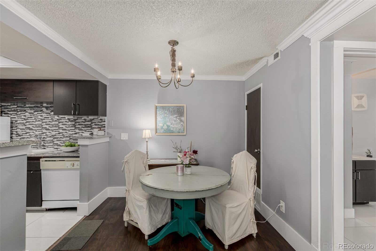 MLS Image #8 for 1863 s pitkin circle,aurora, Colorado
