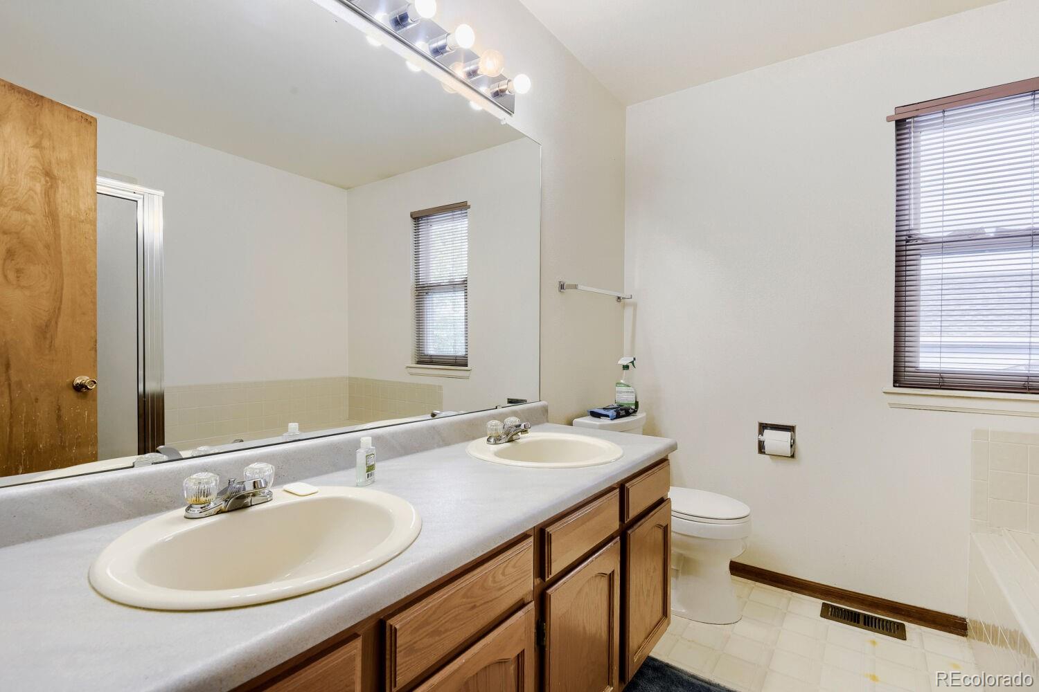 MLS Image #15 for 6254  laguna circle,highlands ranch, Colorado