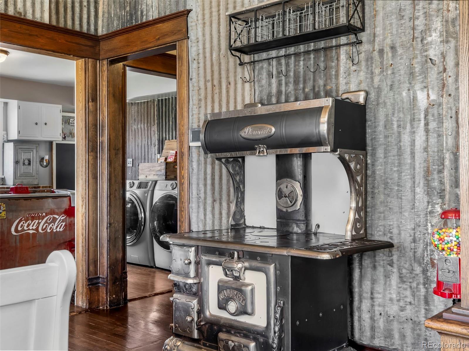 MLS Image #5 for 415  clark street,kersey, Colorado