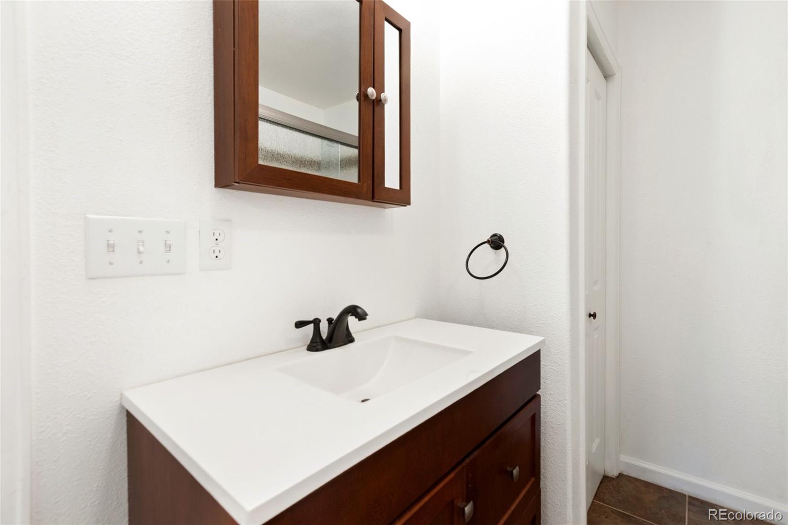 MLS Image #12 for 46  kingston circle,florissant, Colorado