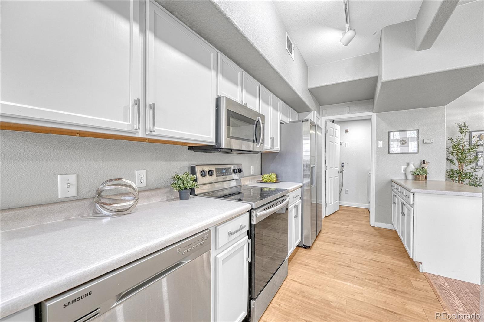 MLS Image #10 for 9408 e florida avenue 2068,denver, Colorado