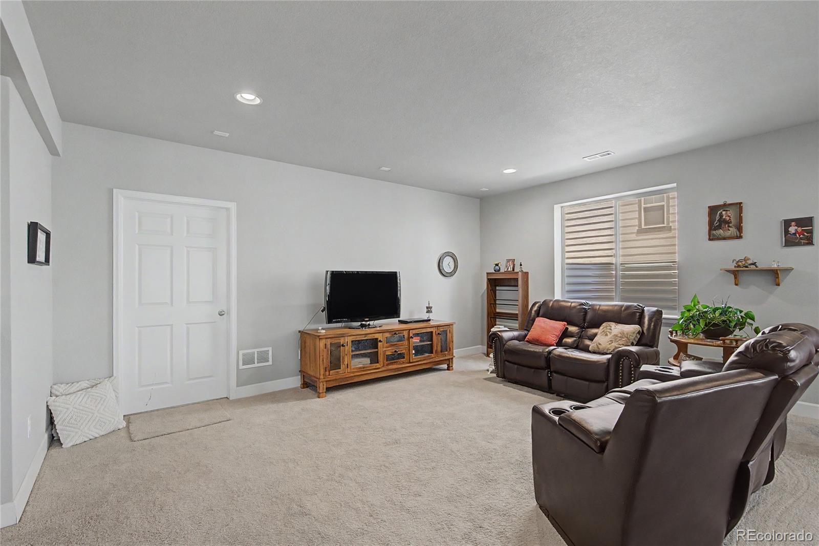 MLS Image #19 for 19164 w 85th bluff,arvada, Colorado