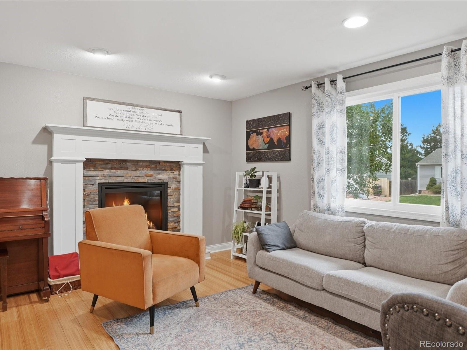 MLS Image #6 for 9105 w bellwood place,denver, Colorado