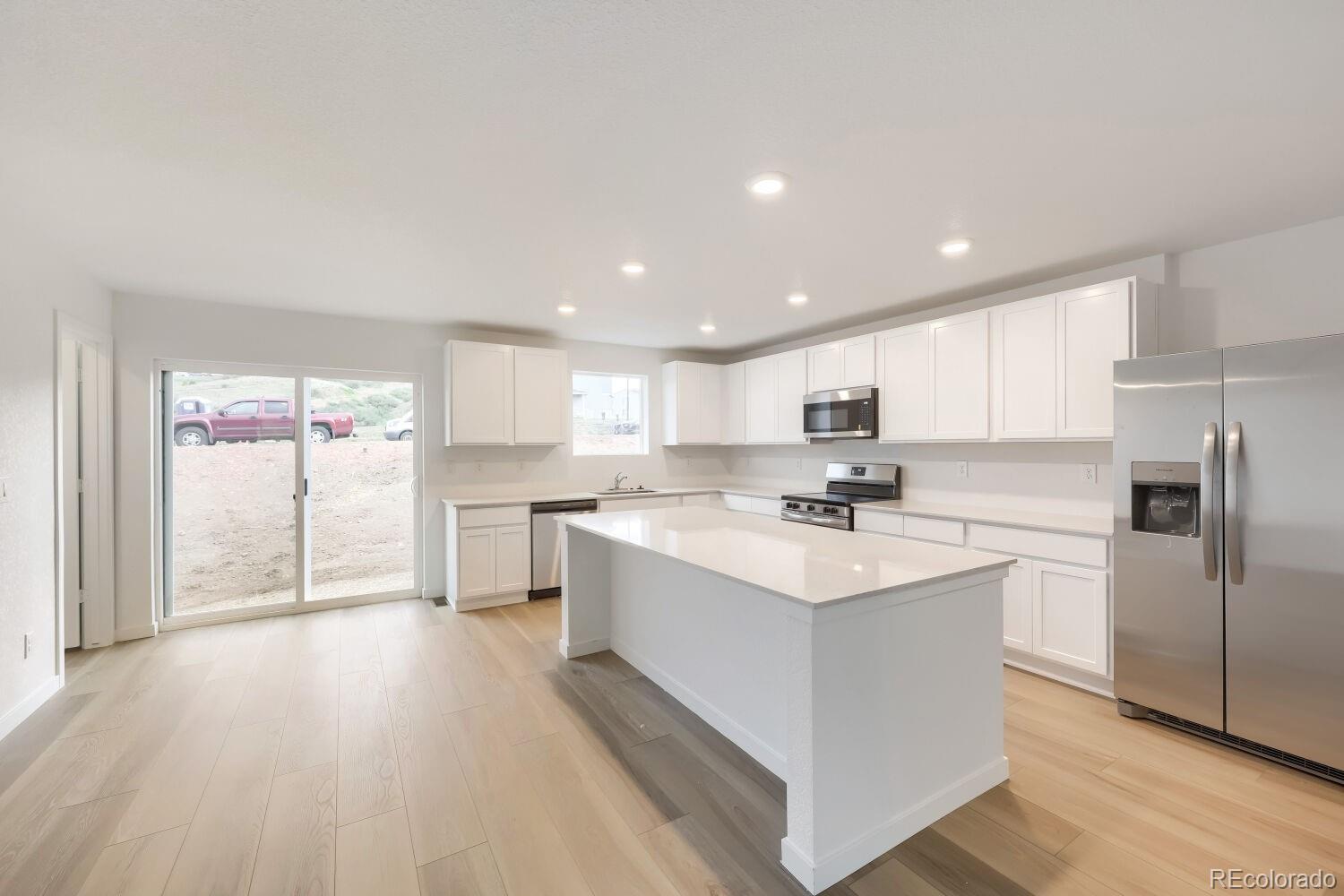 MLS Image #2 for 2696  lower crags point,colorado springs, Colorado